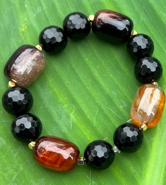 Onyx stretchable bracelet